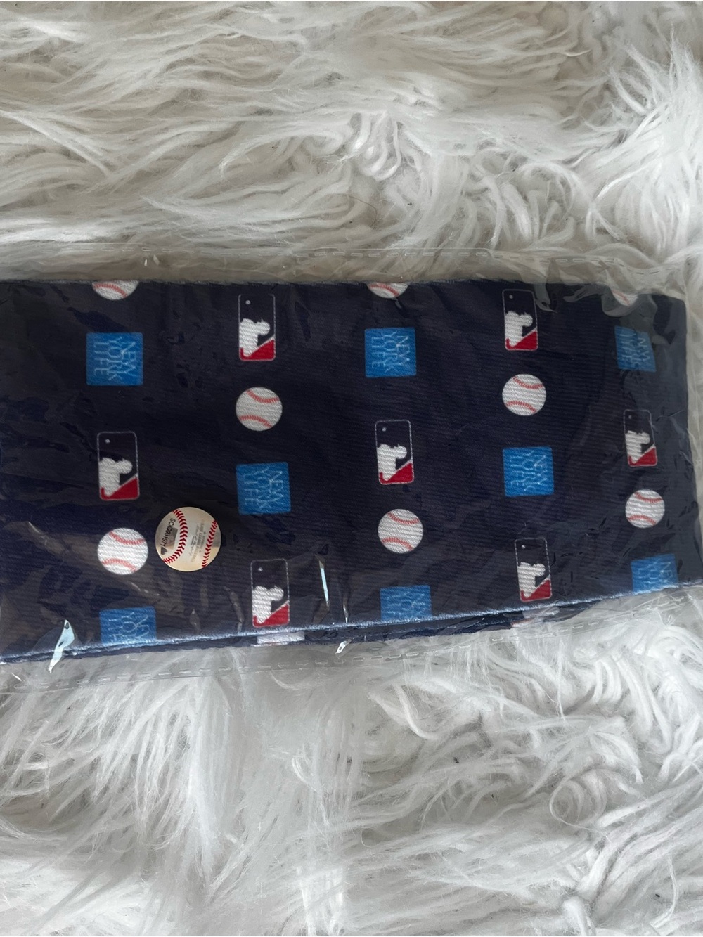 MLB MAJOR LEAGUE BASEBALL SOCKS - NEW